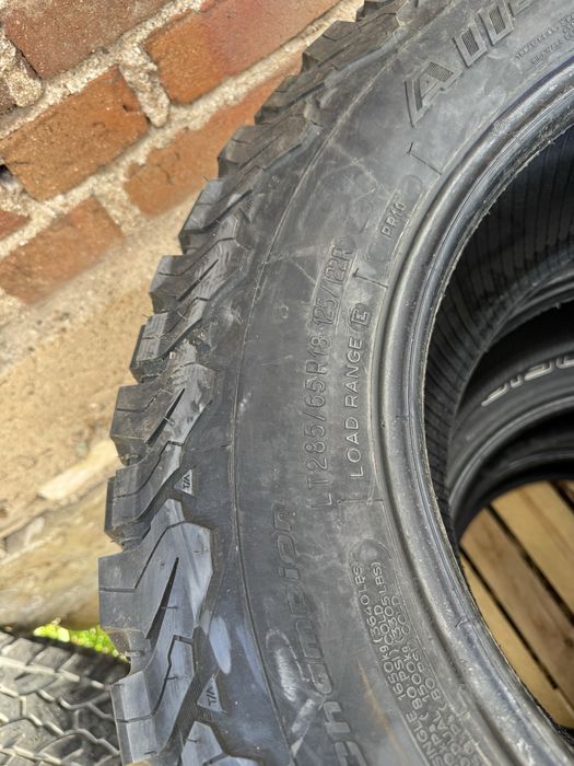 BFGOODRICH 285/65/18 почти нова