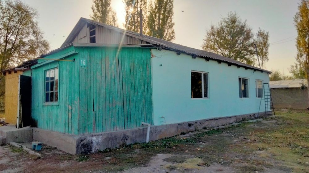 Үй сатылады 5 бөлмелі