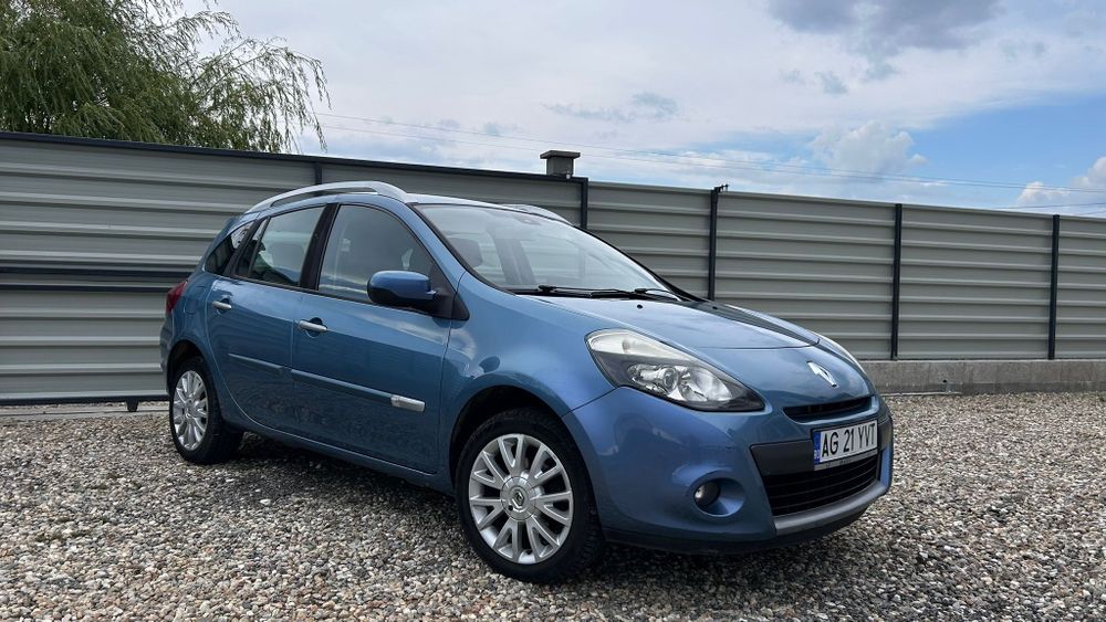 RENAULT Clio