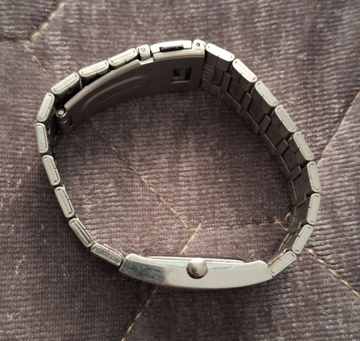 Ceas dama S'Oliver curea metalică, stare bună