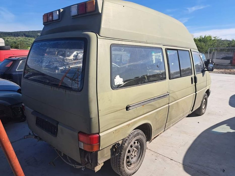 Фолксваген Транспортер / VW Transporter T4 2.0 I / 2.5 I 4x4 НА ЧАСТИ