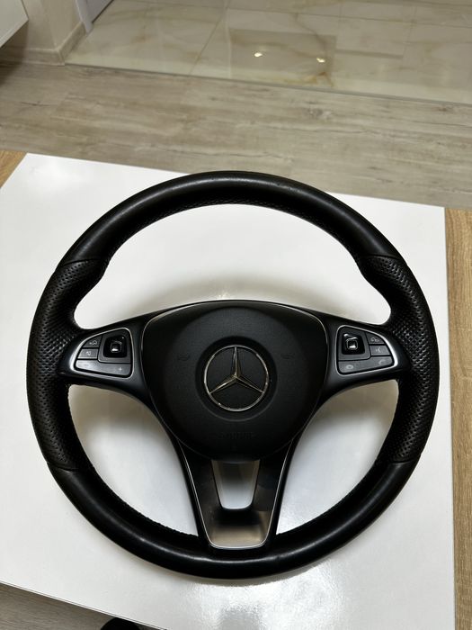 Волан Mercedes-Benz E класа W213