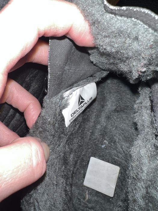 Продам защитные ботинки Delta Plus, размер 38