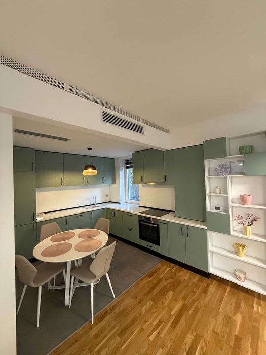 Apartament 3 camere Parcul Carol de inchiriat, curte proprie, loc de parcare