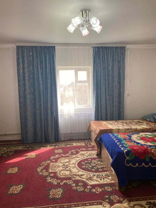 Уй сатылады .Тез арада.