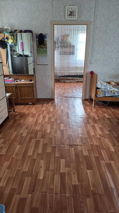 Продам и обменяю дом в рабочем поселке. Срочно!