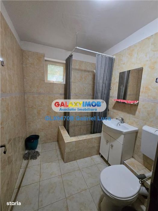 | Apartament 4 camere 82 mp | Decomandat | Podul Grant |