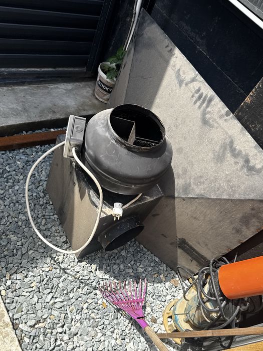 Hota tabla de 2mm cu burlan de 3 metri si motor ventilator