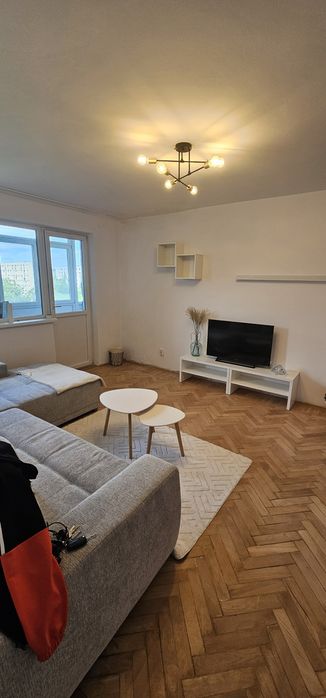 Inchiriere apartament 3 camere Drumul Taberei
