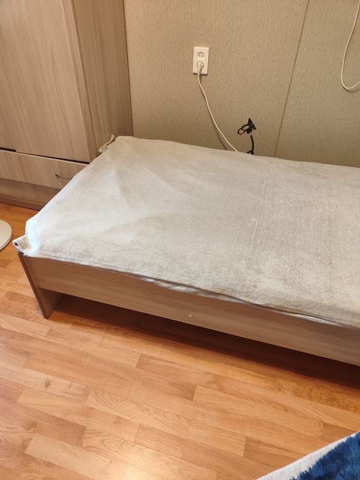 Продам кровать 25 000