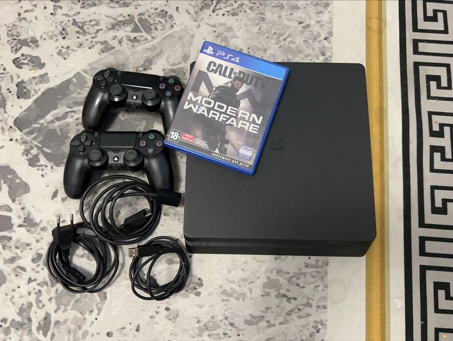 PlayStation 4 Slim 1 TB