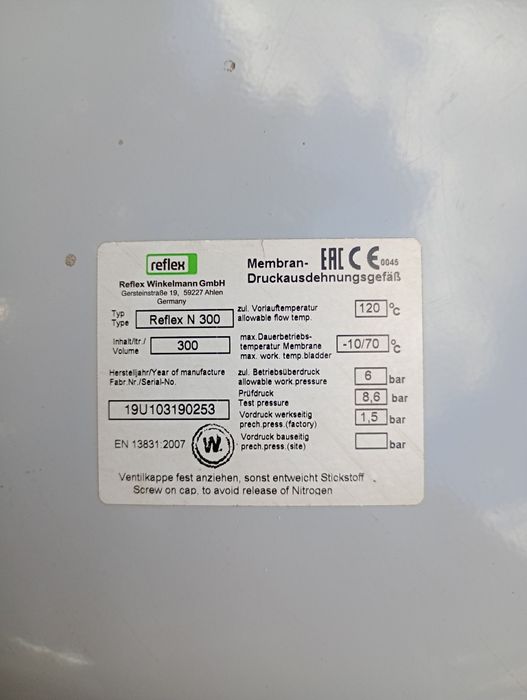 Vas de expansiune 300 l + pompa de recirculare DAB. Ușor negociabil