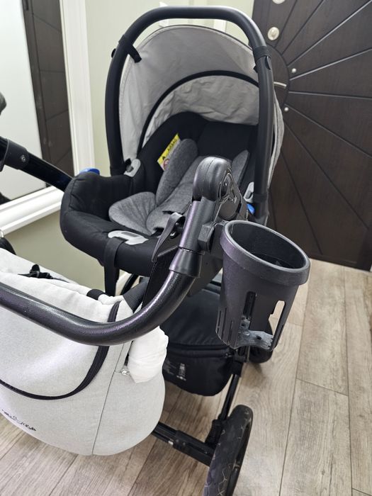 Детска количка Milu Kids Bacio - светло сива