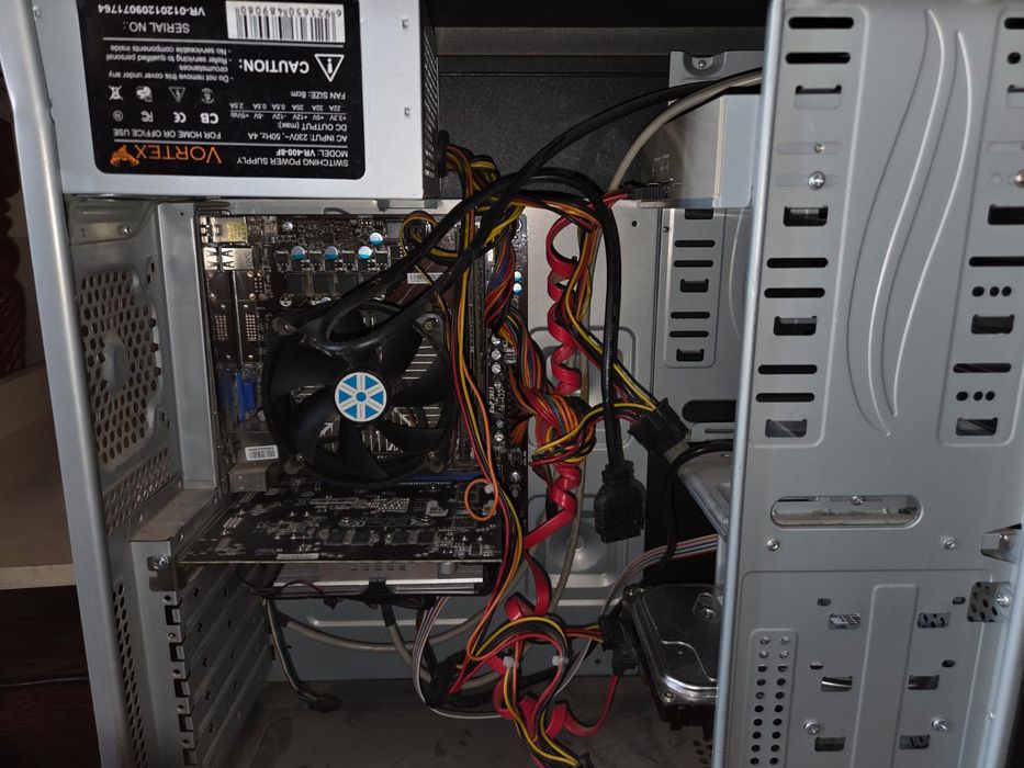 Компьютер со всеми комплектующими