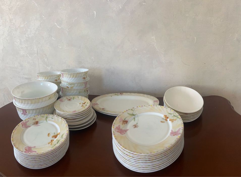 Посуда в наборах