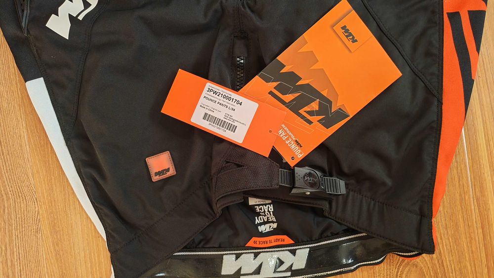 Pantaloni Noi KTM originali Marimea L , Livare imediata echipament KTM