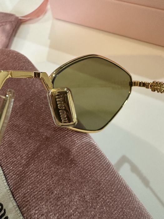 Оригинални дамски очила Miu Miu