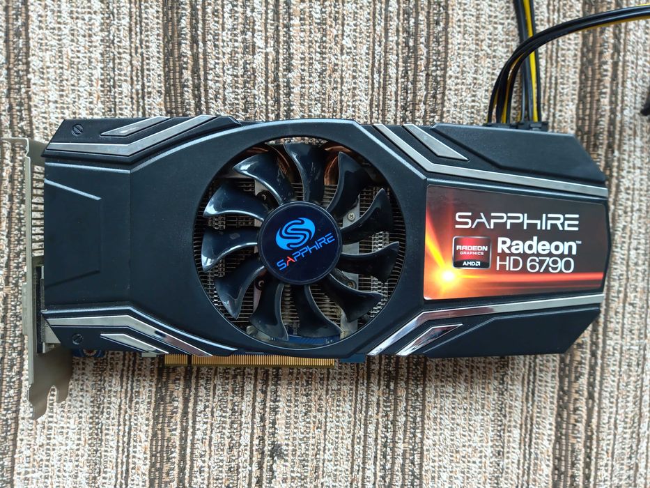 Видео карта Sapphire Radeon HD6970