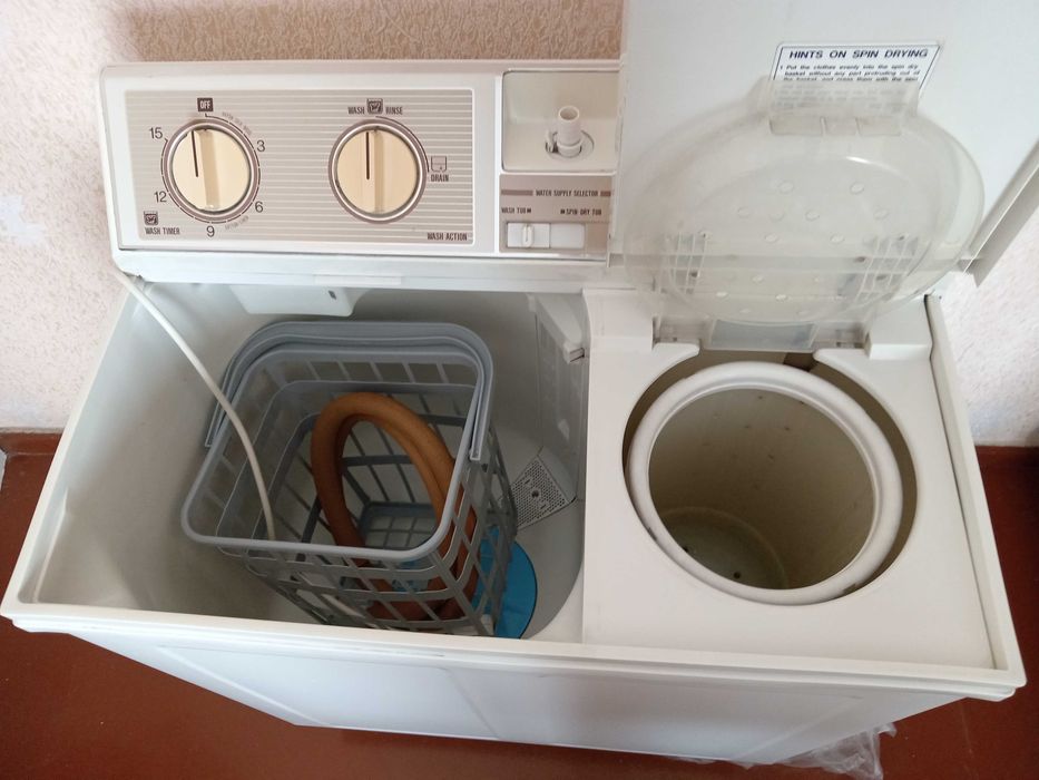 Sharp стиральная машина в отличном состоянии, производство Япония