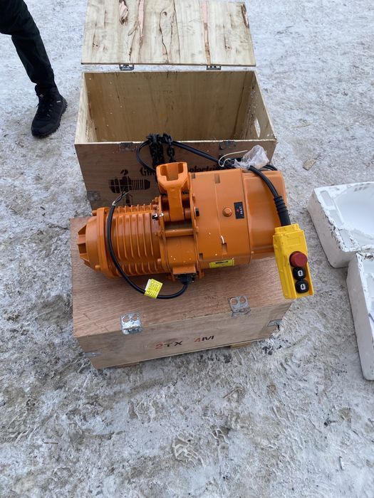 Электрическая лебедка (таль)