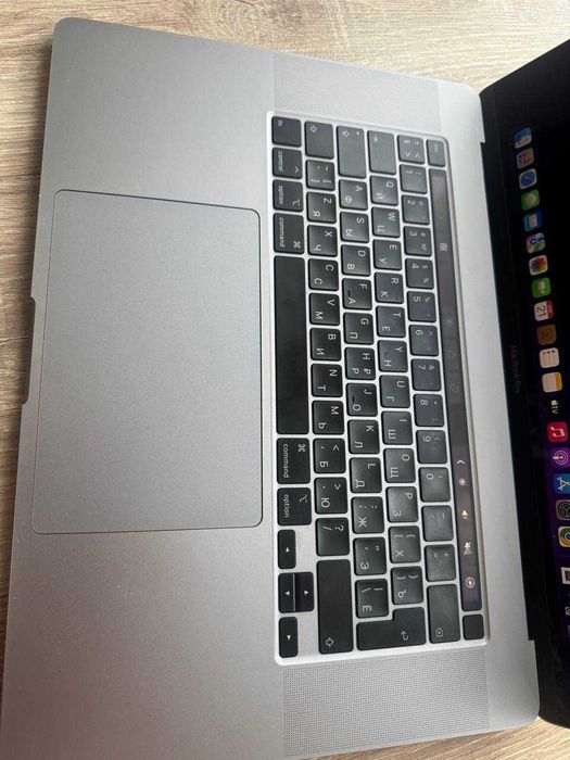 Macbook Pro 2019 16” 512TB TouchBar / Core i7 /! Макбук про
