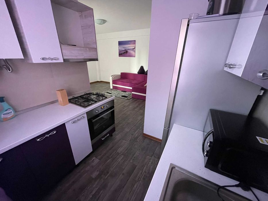 Apartament de inchiriat, 2 camere, cu loc de parcare Buna ziua