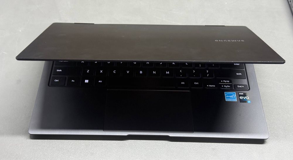 Samsung Galaxy (Business book OLED).