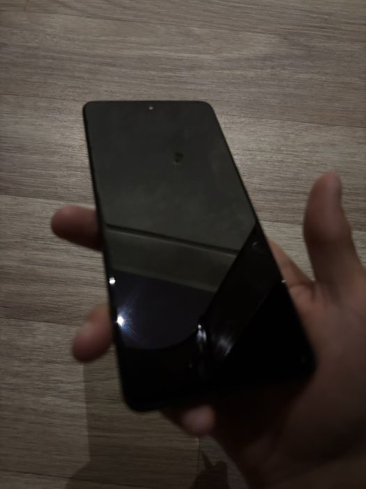 Продаю не рабочий тел.