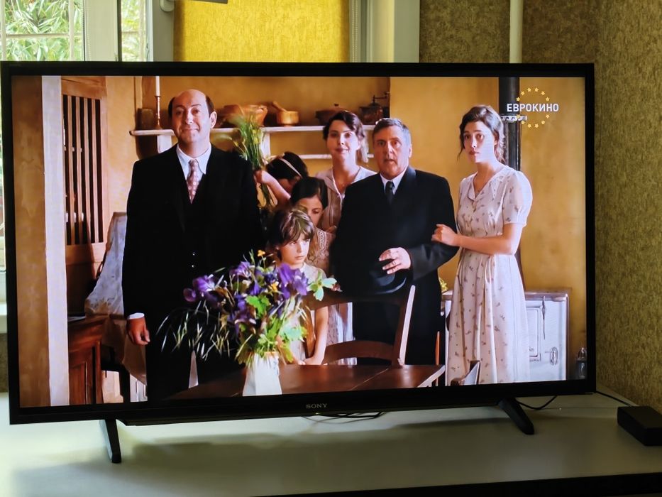 Телевизор SONY KDL-48WD653