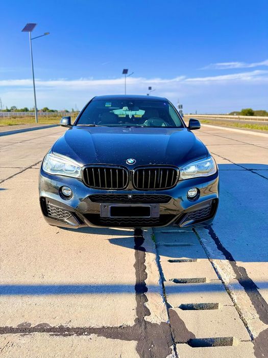 BMW x6 xDrive30d 2018 258cp