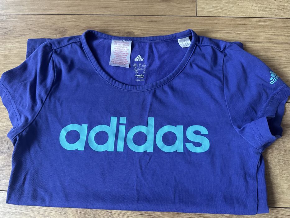 лилава тениска на Adidas