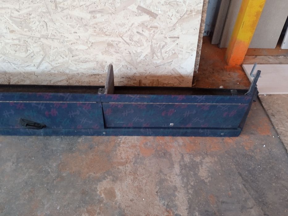 Продам полку-шкаф на Спринтер