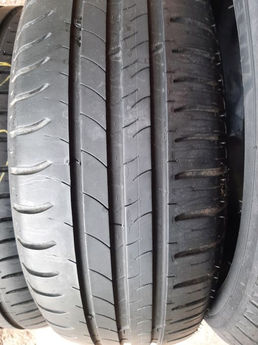 Продам шины 185/55/15 мишелин