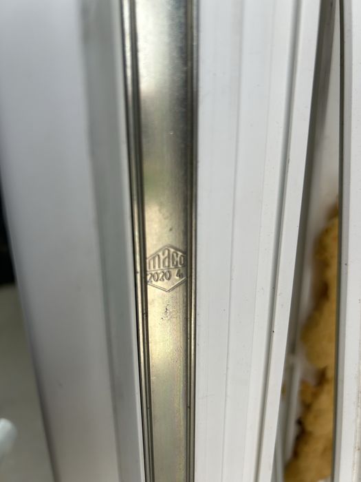 PVC Дограма с врата