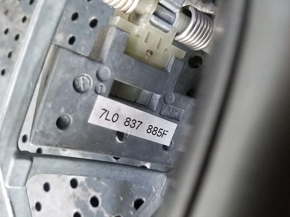 Maner usa stanga fata vw touareg 7l 7l0837885f