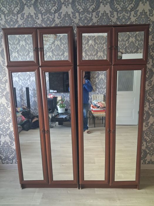 Шифоньер б/у в хорошем состоянии