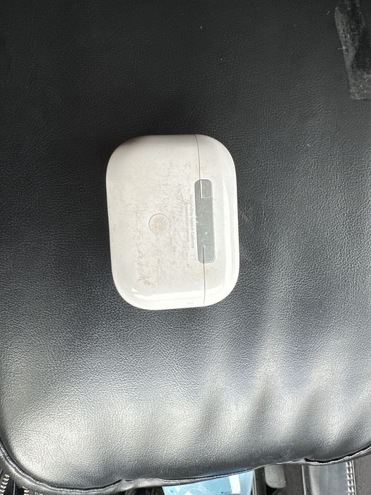 Airpods pro.