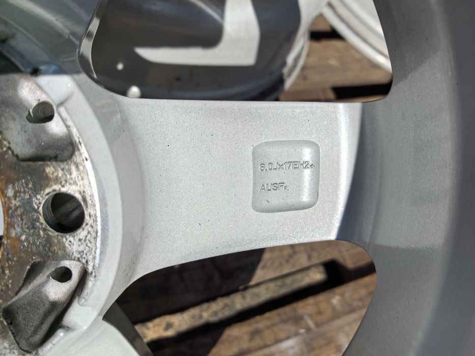 17 цола 5 х 120 мм БМВ Ф30 / Е90 и други - 8 Инча / ЕТ 30