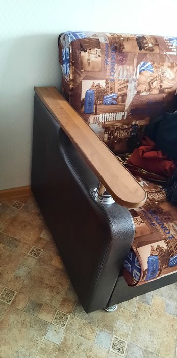 Продам диван  ,,,