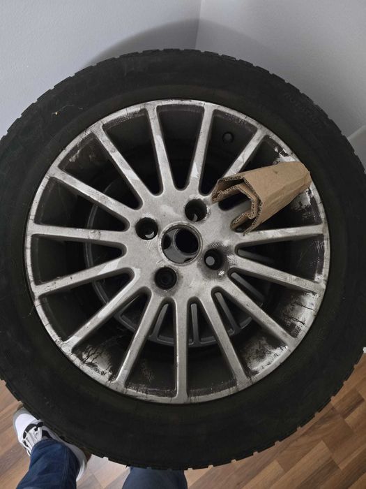 Jante aliaj Ford R16+anvelope iarna