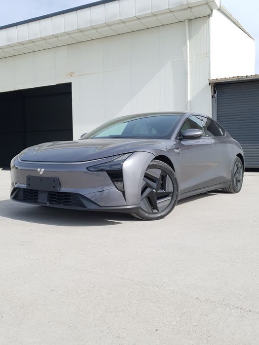 Geely Jiyue Robo 07. Elektro-Mobil