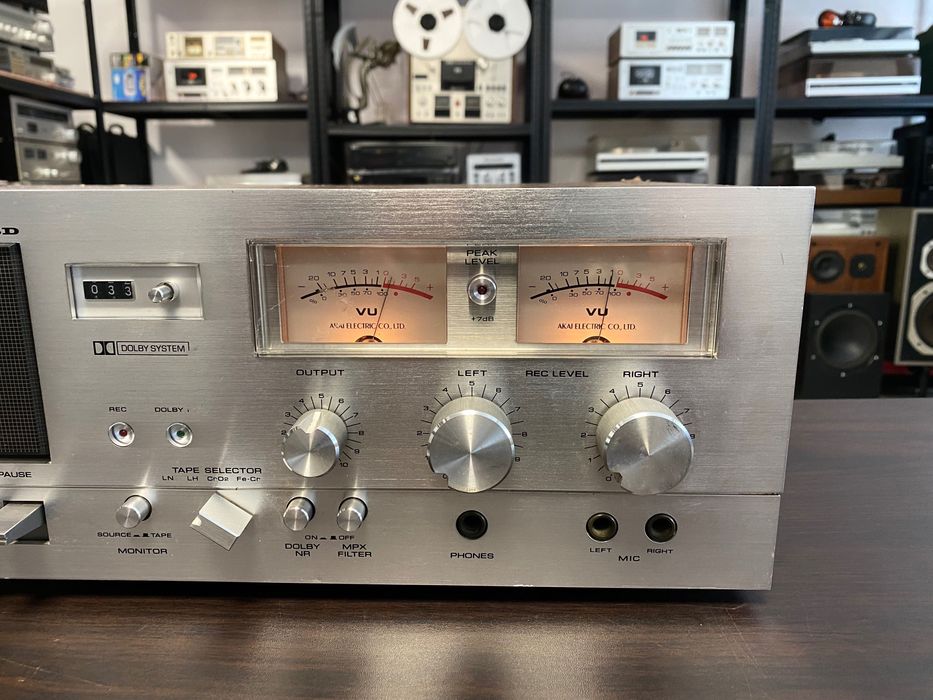Vintage триглав дек Akai