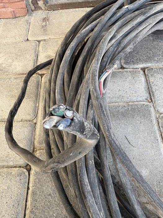 Кабель б/у продам