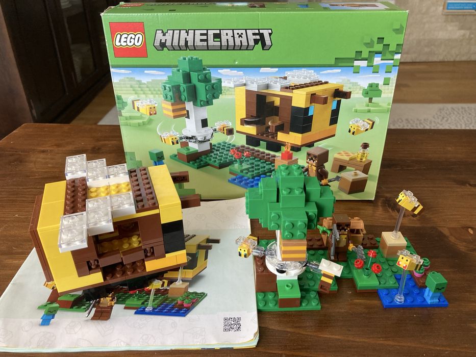 Lego minecraft 21241