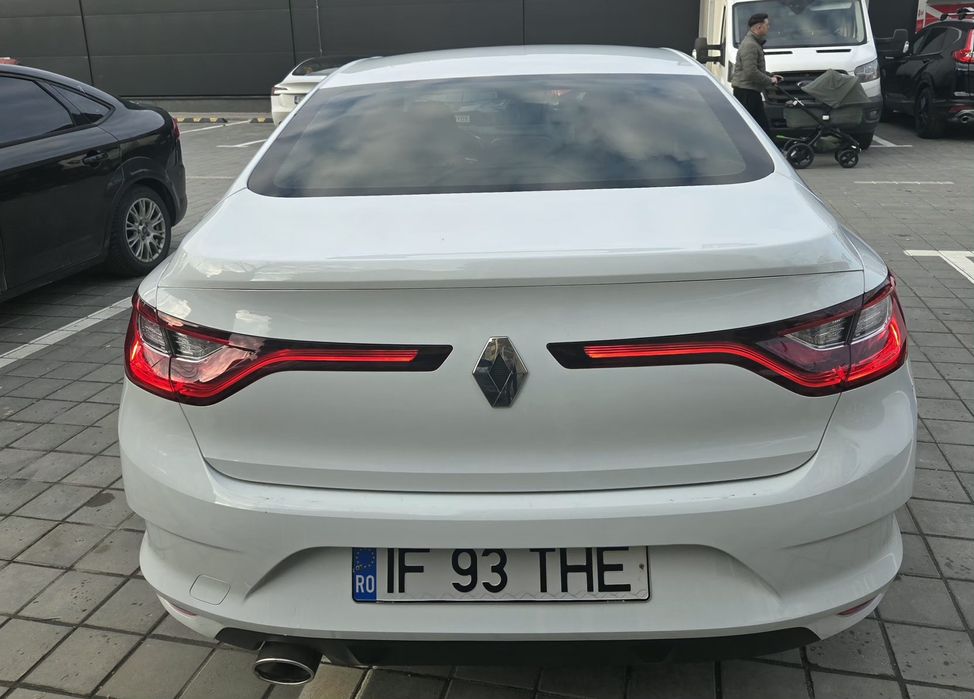 Renault Megane IV Sedan 2019 – 1.33 TCe – Primul Proprietar