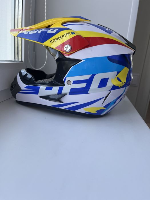 Детский мотошлем