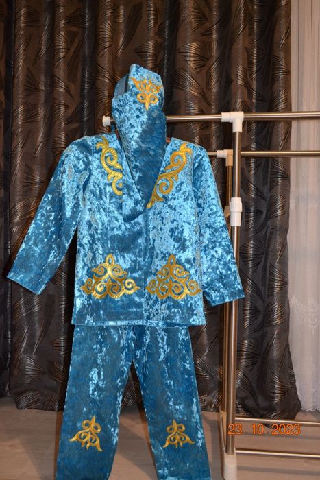 Детские костюмы/платья