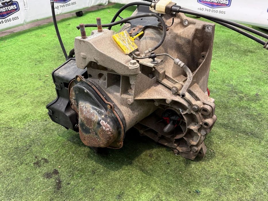 CUTIE MANUALA 5 VITEZE FORD TRANSIT COURIER 1.5 TDCi Diesel 75 hp / 55 kW 2014 - 2025 XUCD , COD: BA6R-7002-ABH , CIB5 , B5/IB5