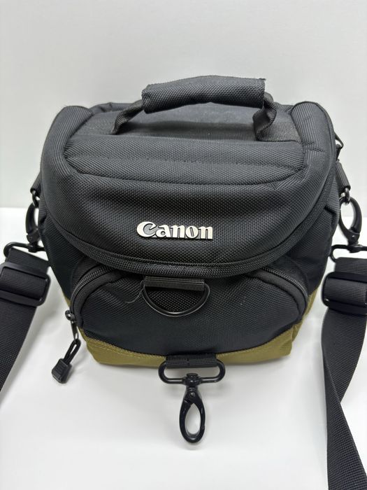 Aparat Foto Canon EDS 200D plus 2 obiective