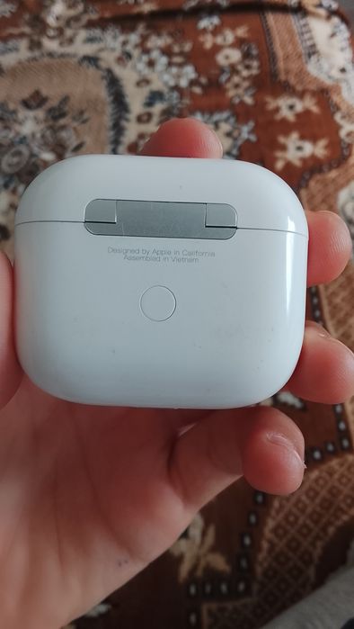 Продам наушник айрподс про
